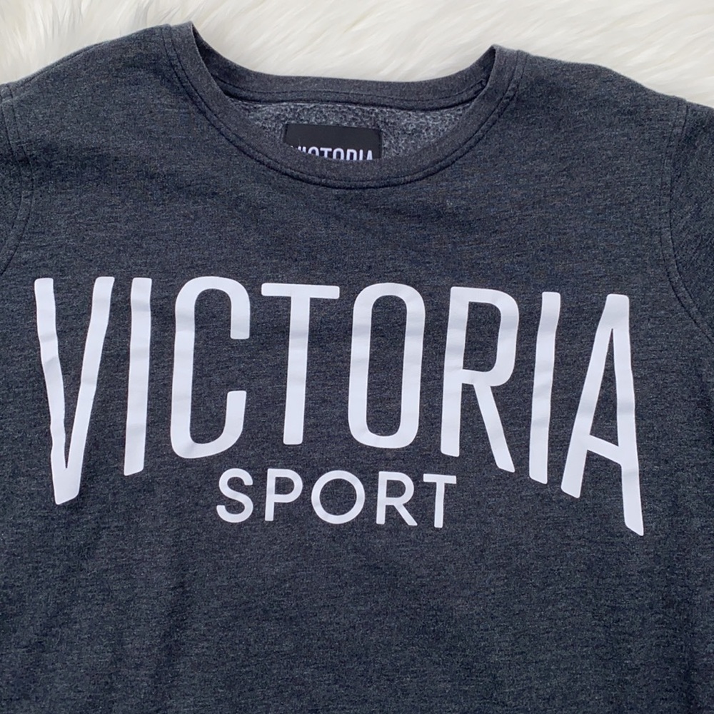 Victoria’s Secret Sport crew neck sweater - Picture 2 of 4
